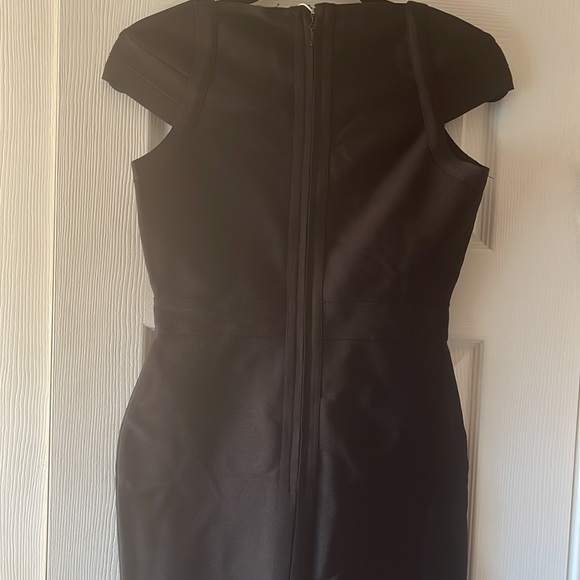 Bella Barnett Black Midi Bandage Dress - Picture 4 of 6